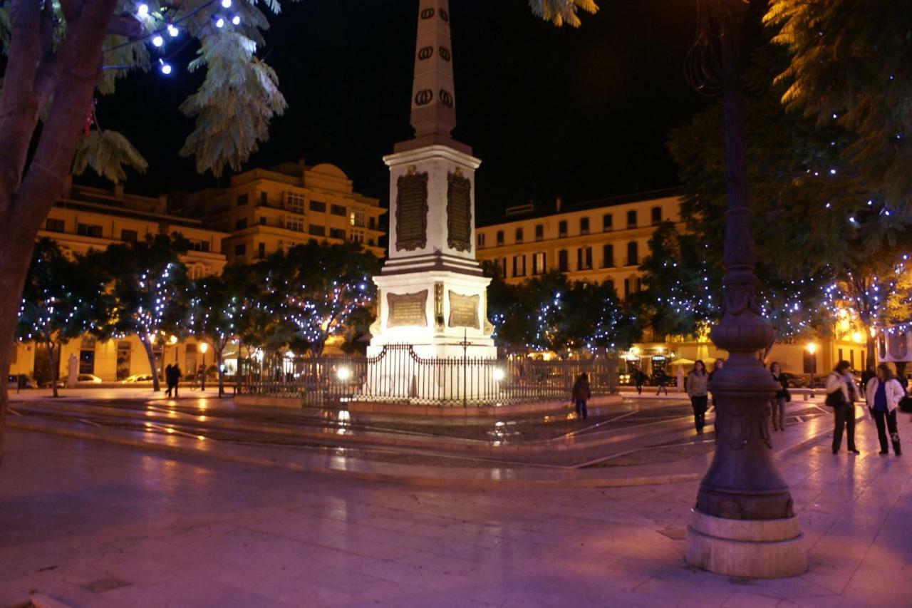 Appartamento Junto a la casa natal de Picasso Málaga Esterno foto